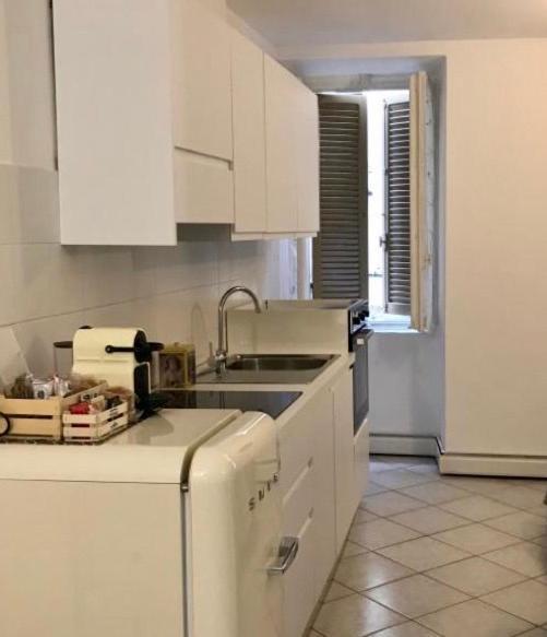 Storico Ombelico Di Parma Apartamento Exterior foto