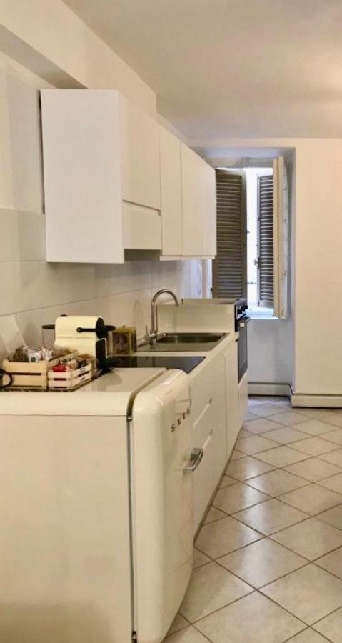 Storico Ombelico Di Parma Apartamento Exterior foto